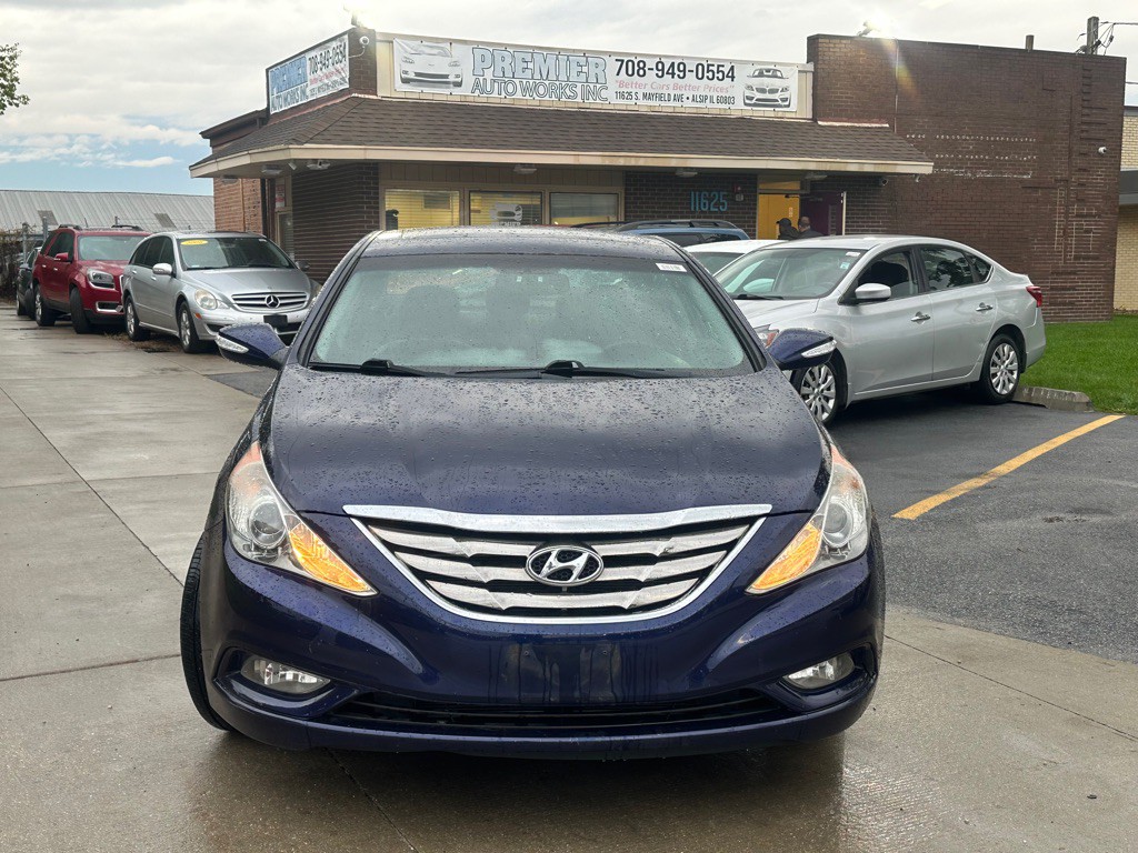 2011 Hyundai Sonata Image 6