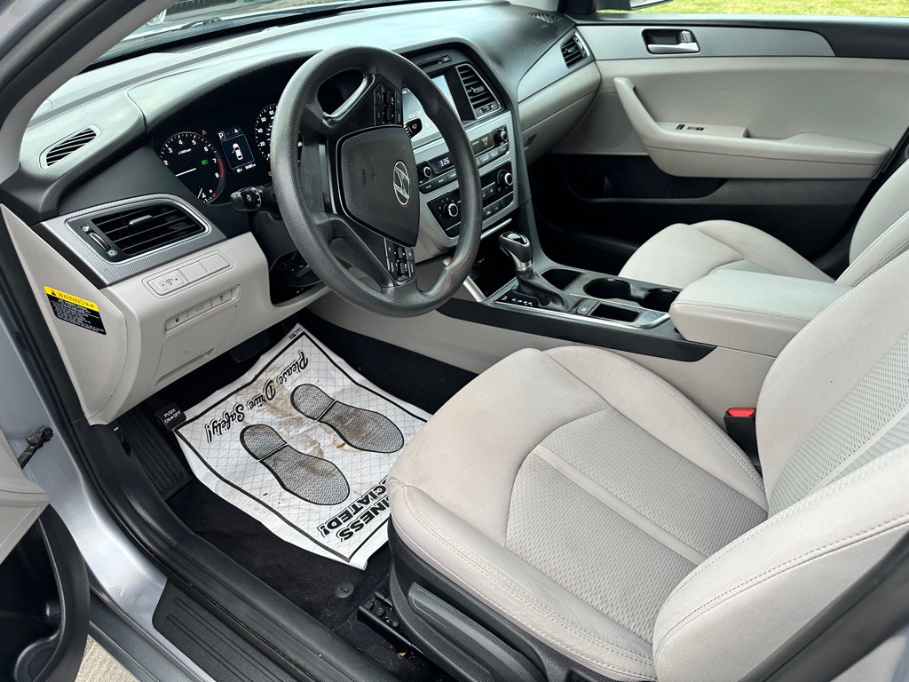 2017 Hyundai Sonata Image 7