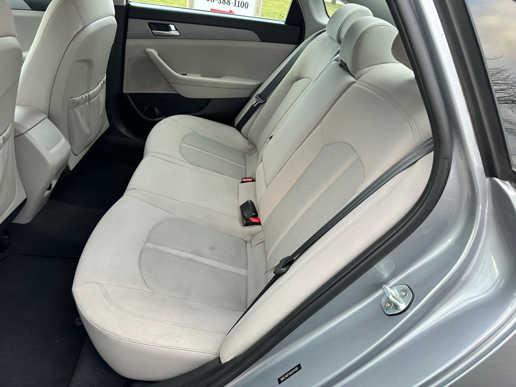 2017 Hyundai Sonata Image 9