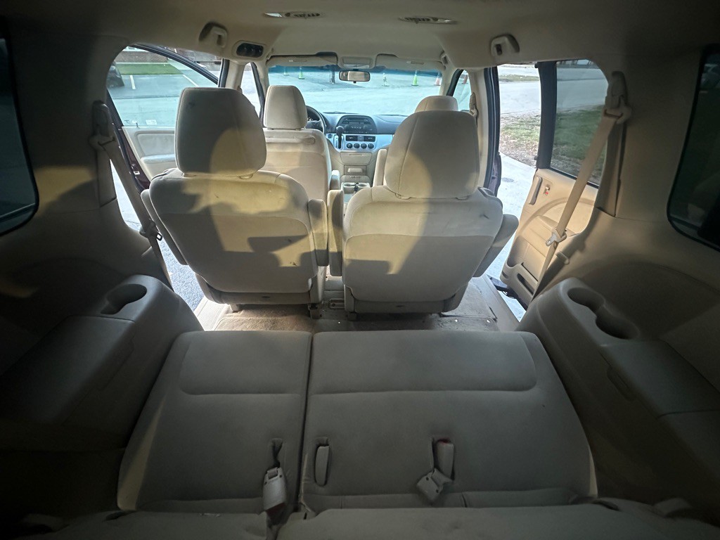 2008 Honda Odyssey Image 9