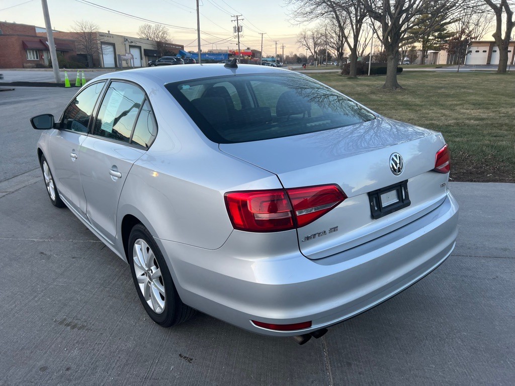 2015 Volkswagen Jetta Image 6