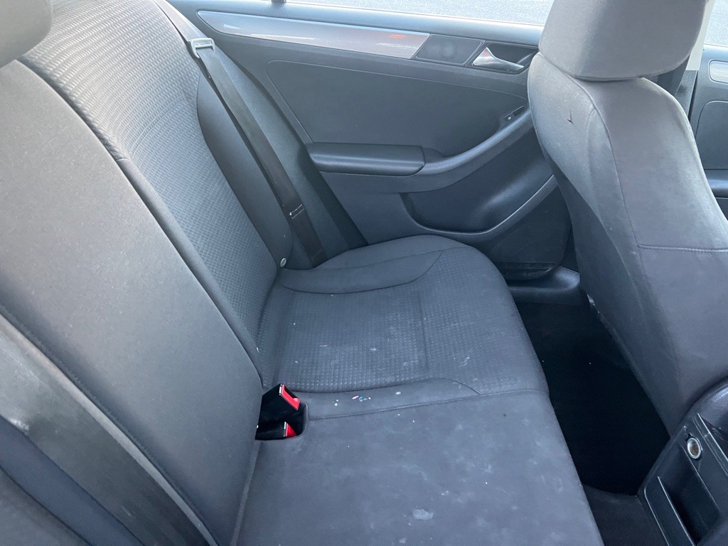 2015 Volkswagen Jetta Image 18