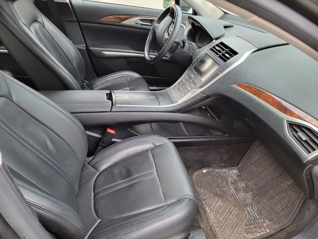 2015 Lincoln MKZ Image 11