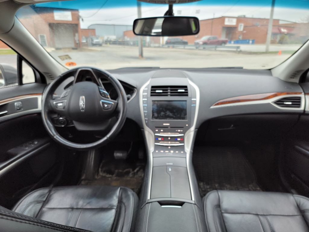 2015 Lincoln MKZ Image 13