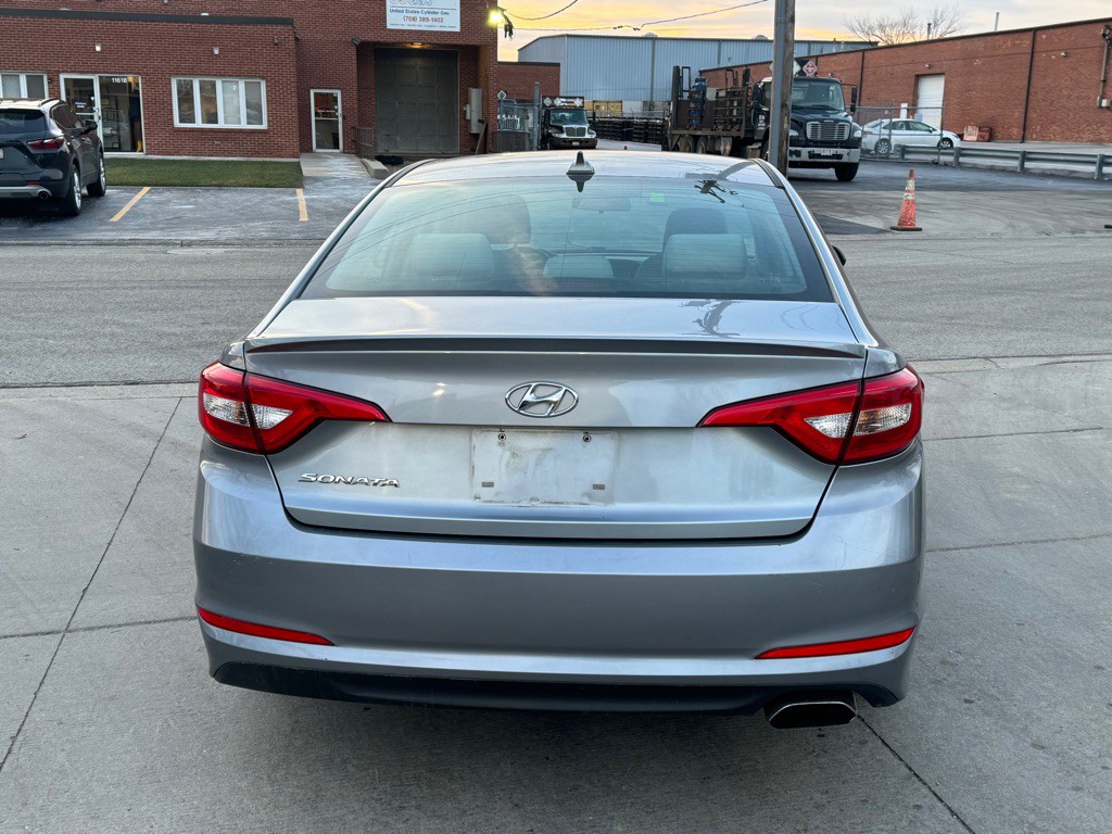 2017 Hyundai Sonata Image 6
