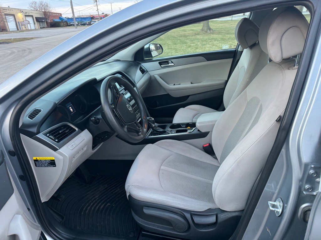 2017 Hyundai Sonata Image 7