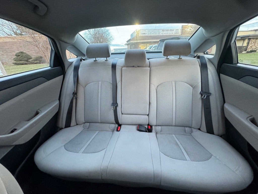 2017 Hyundai Sonata Image 8