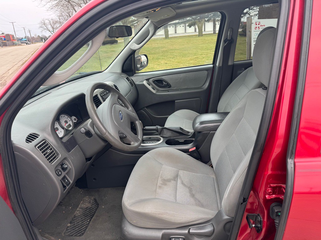 2006 Ford Escape Image 7