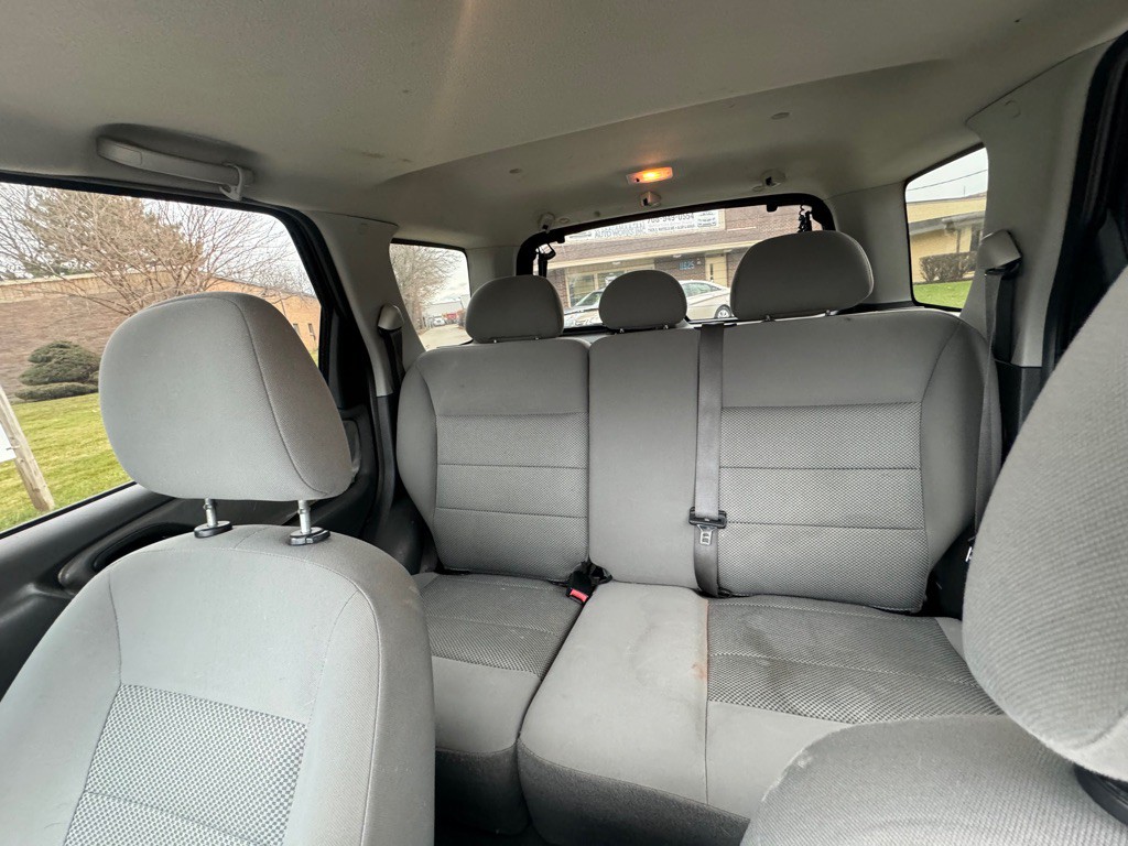 2006 Ford Escape Image 8