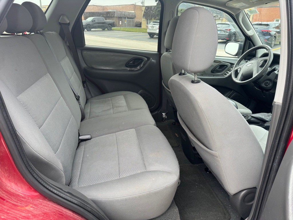 2006 Ford Escape Image 12