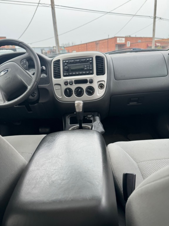 2006 Ford Escape Image 15