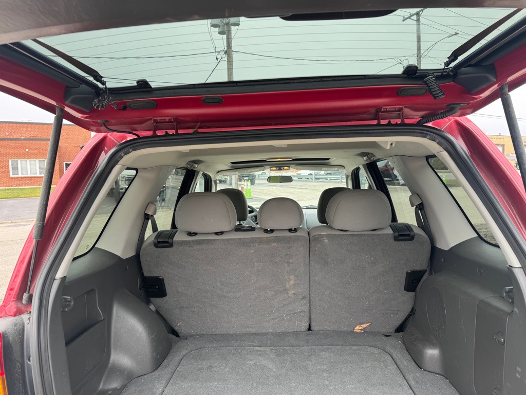 2006 Ford Escape Image 16