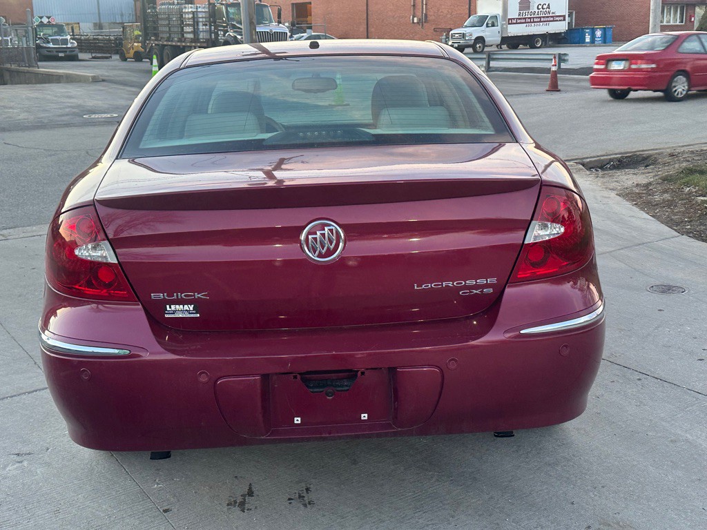 2005 Buick Lacrosse Image 5