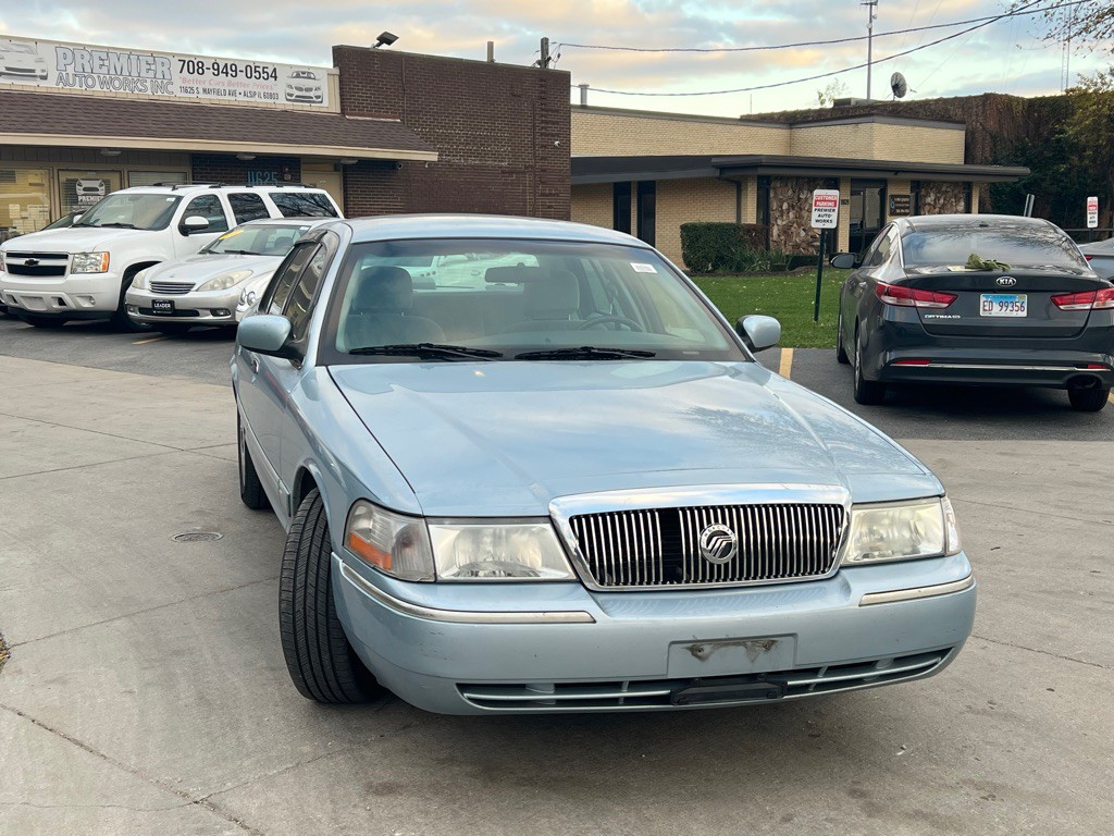 2003 Mercury Grand Marquis Image 2