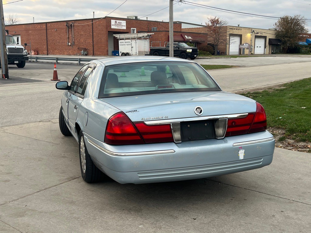 2003 Mercury Grand Marquis Image 5
