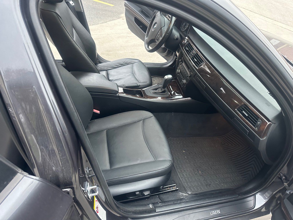 2008 BMW 3 Series Image 11