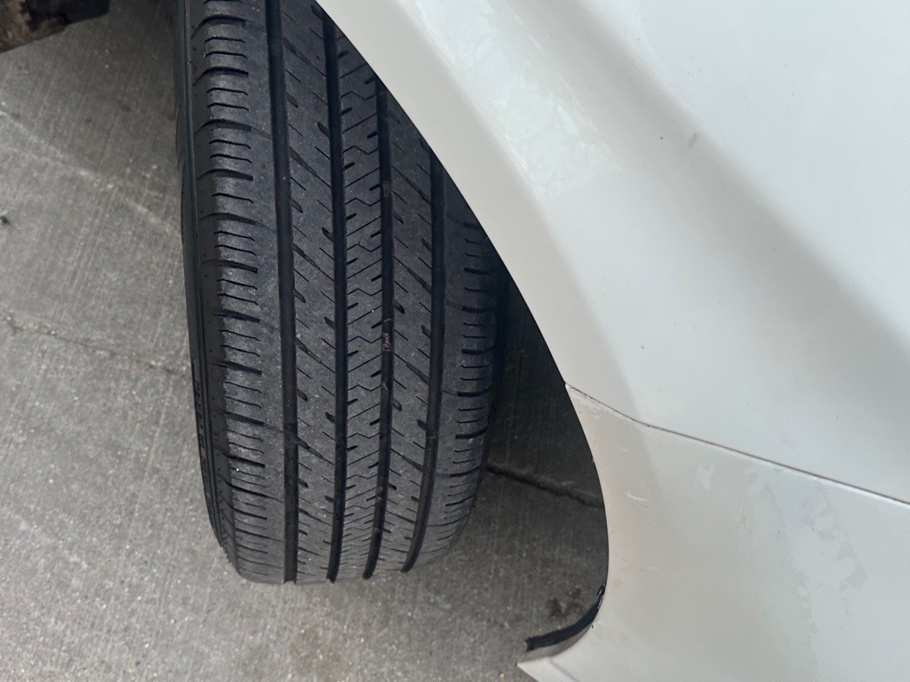 2012 Toyota Prius Image 7