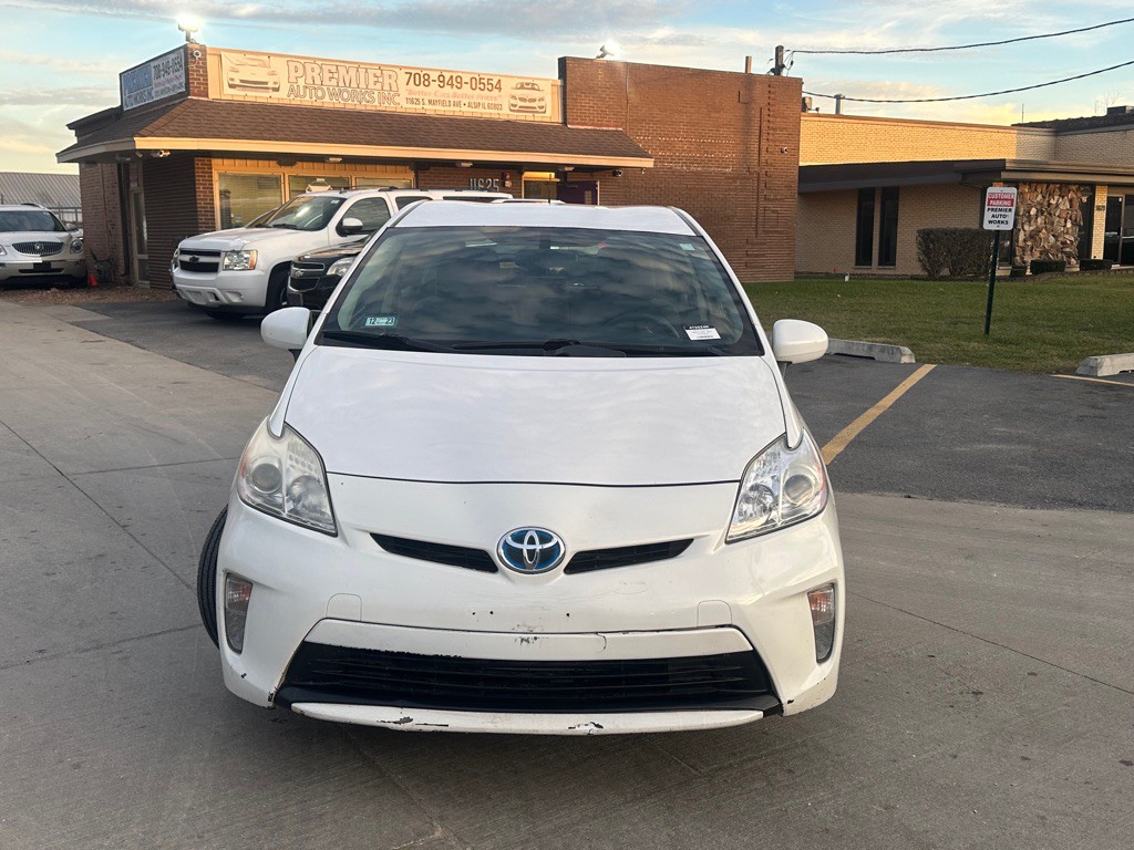 2012 Toyota Prius Image 16