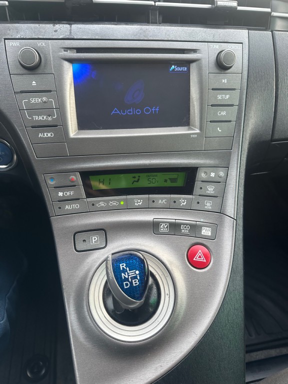 2012 Toyota Prius Image 18