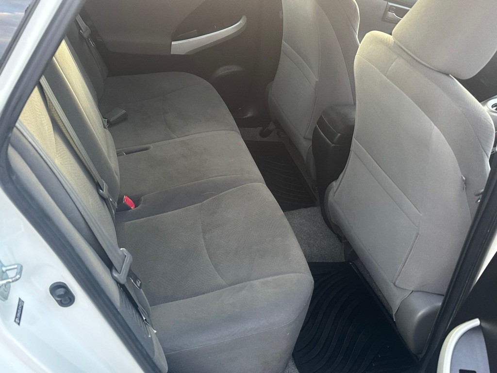 2012 Toyota Prius Image 22