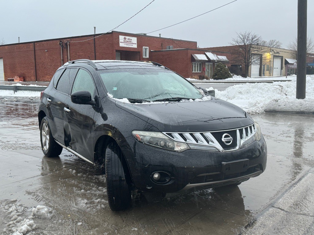 2010 Nissan Murano Image 2