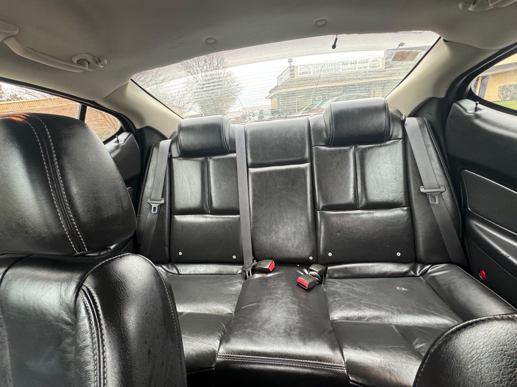 2008 Pontiac Grand Prix Image 8