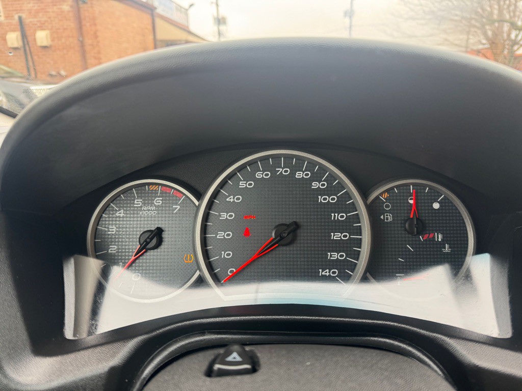 2008 Pontiac Grand Prix Image 15