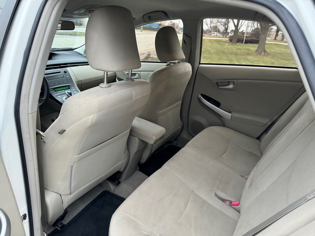 2010 Toyota Prius Image 8