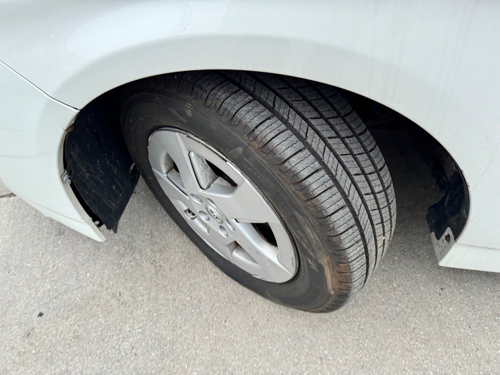 2010 Toyota Prius Image 19