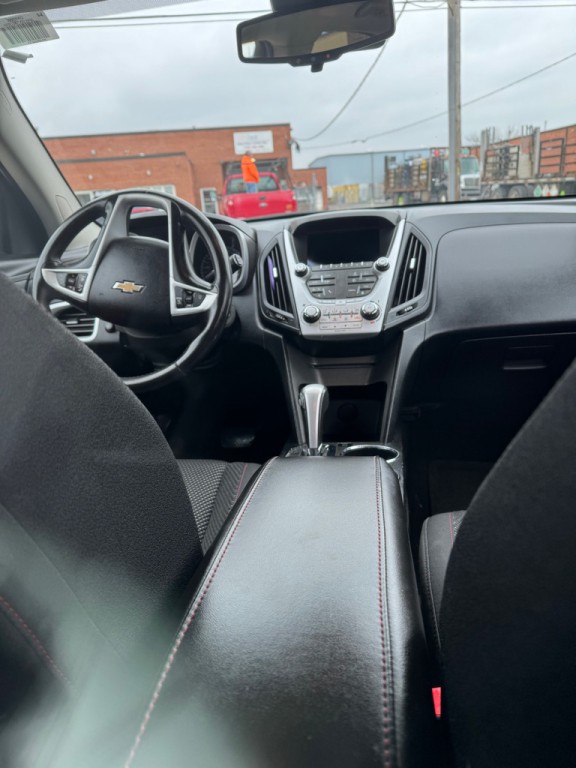 2012 Chevrolet Equinox Image 13