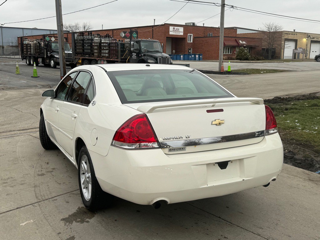 2007 Chevrolet Impala Image 4