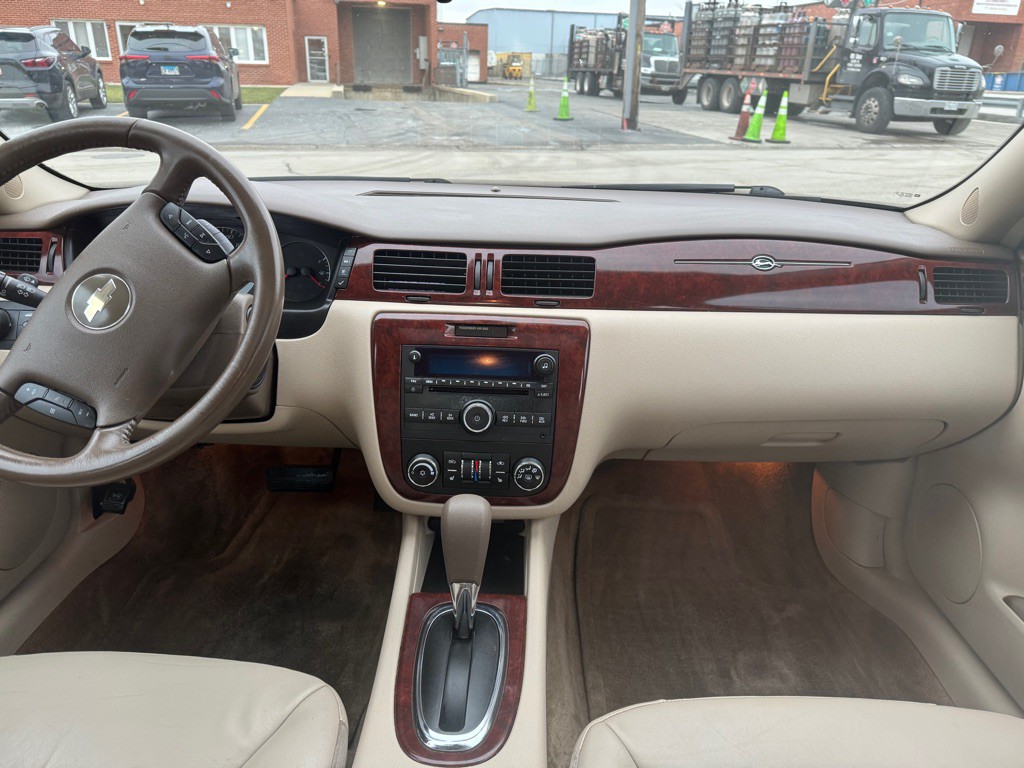 2007 Chevrolet Impala Image 13