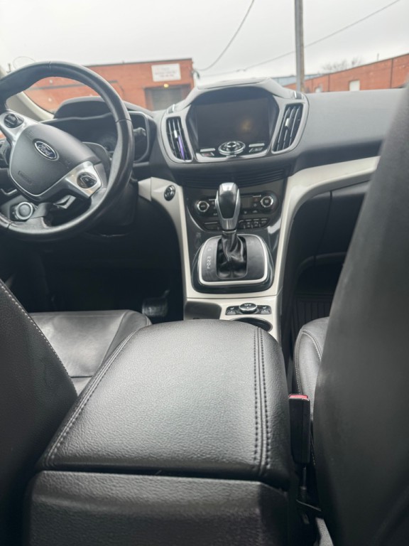 2013 Ford C-Max Image 13