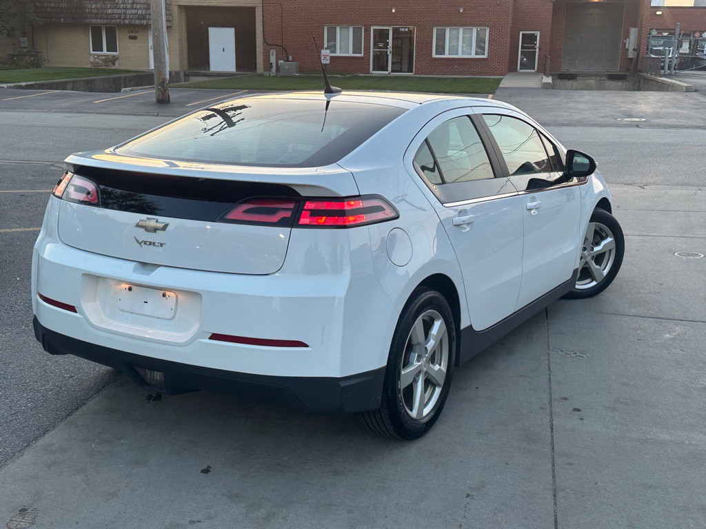 2014 Chevrolet Volt Image 3