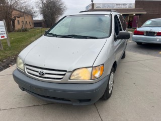 Image for 2002 Toyota Sienna LE ID: 7039644