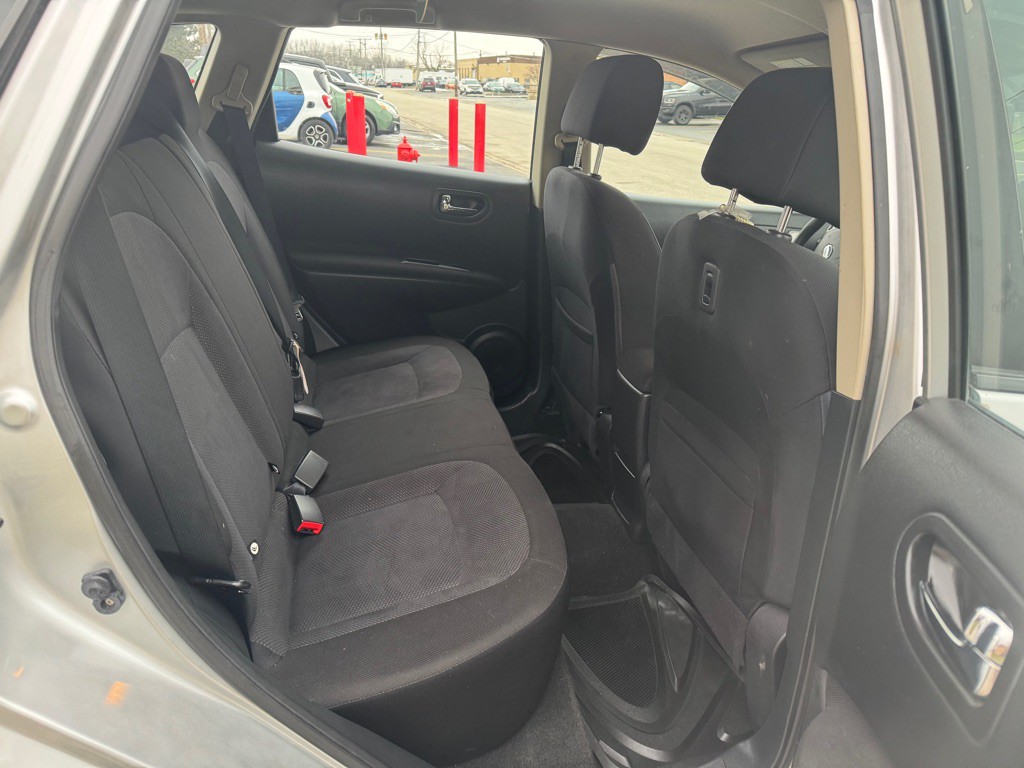 2012 Nissan Rogue Image 10