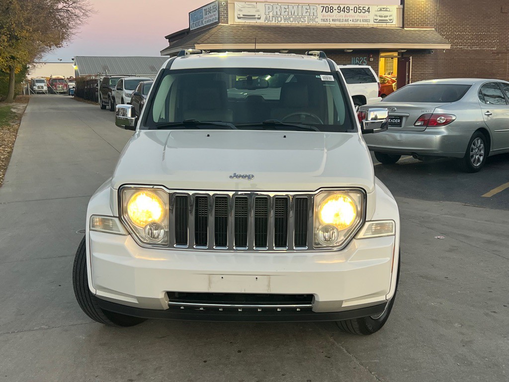 2008 Jeep Liberty Image 3
