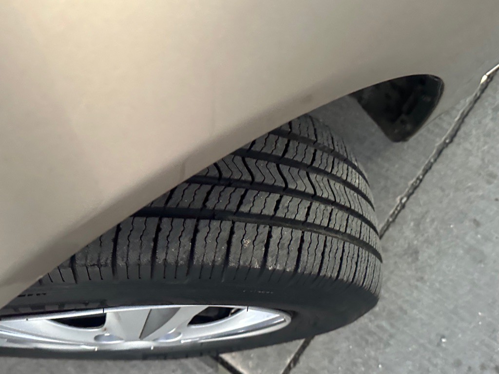 2005 Toyota Camry Image 9