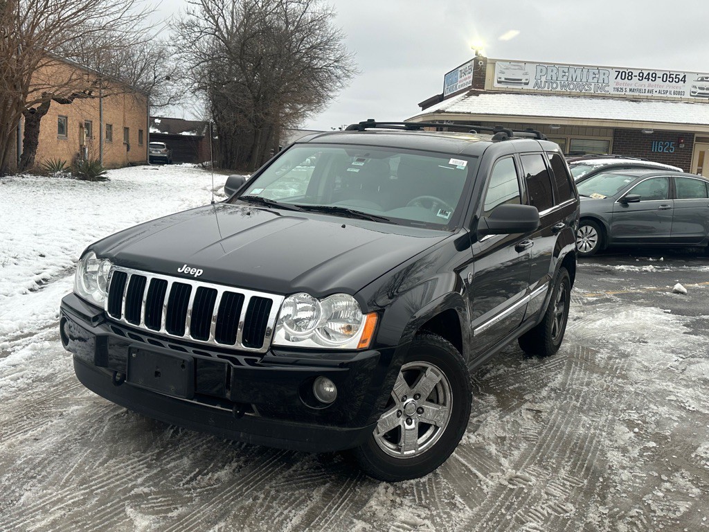 2005 Jeep Grand Cherokee Image 1