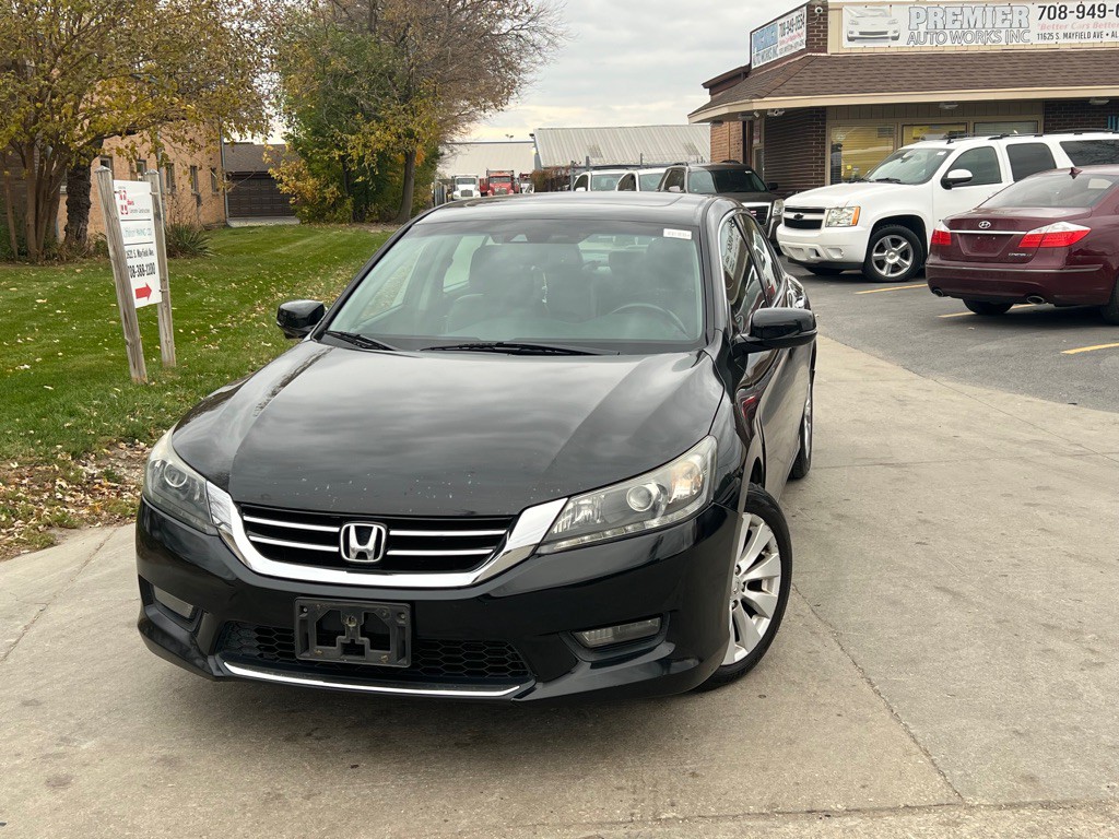 2014 Honda Accord Image 1