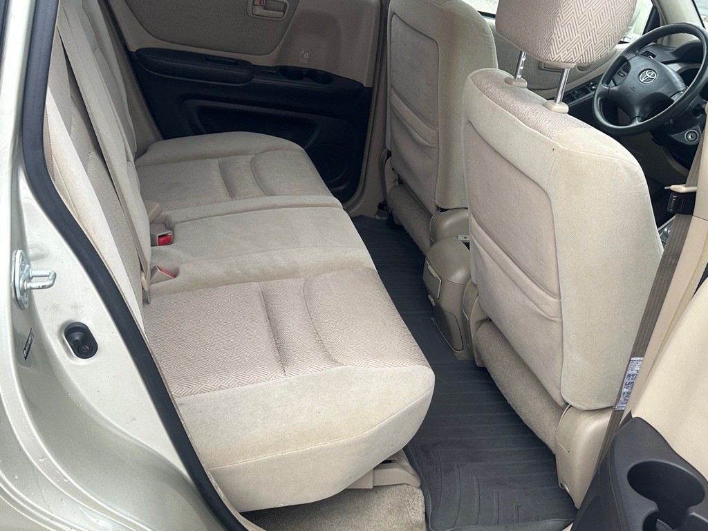 2003 Toyota Highlander Image 9