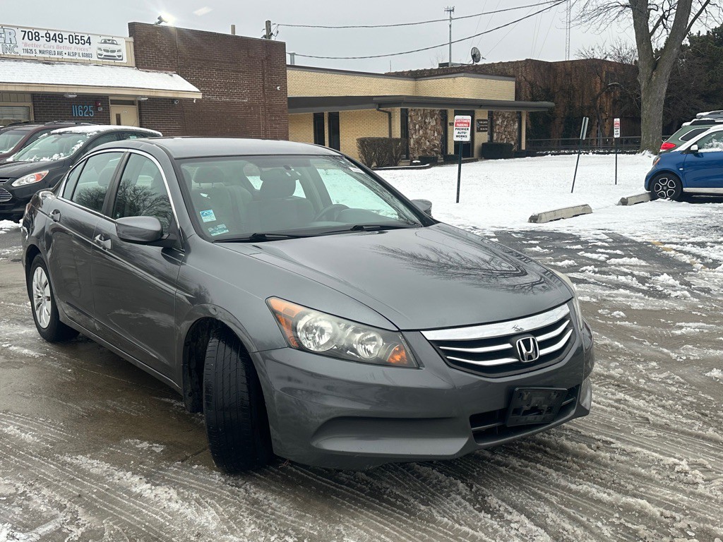 2012 Honda Accord Image 2