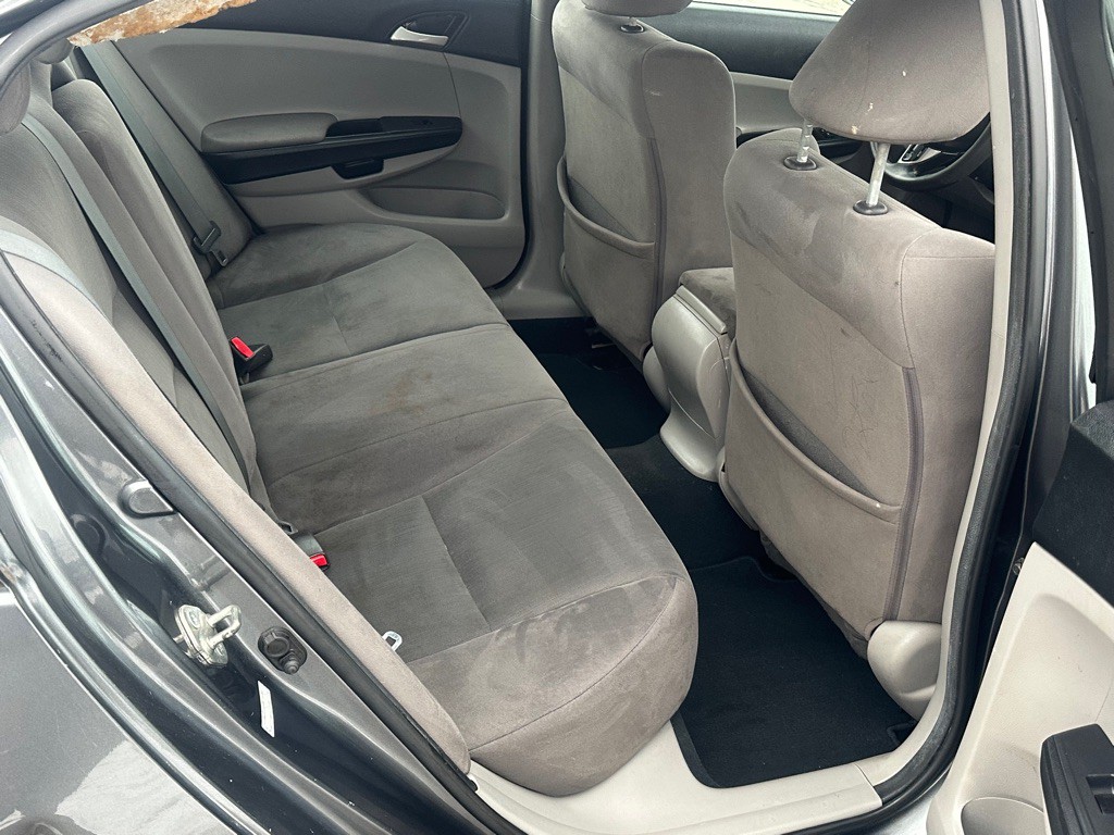 2012 Honda Accord Image 7