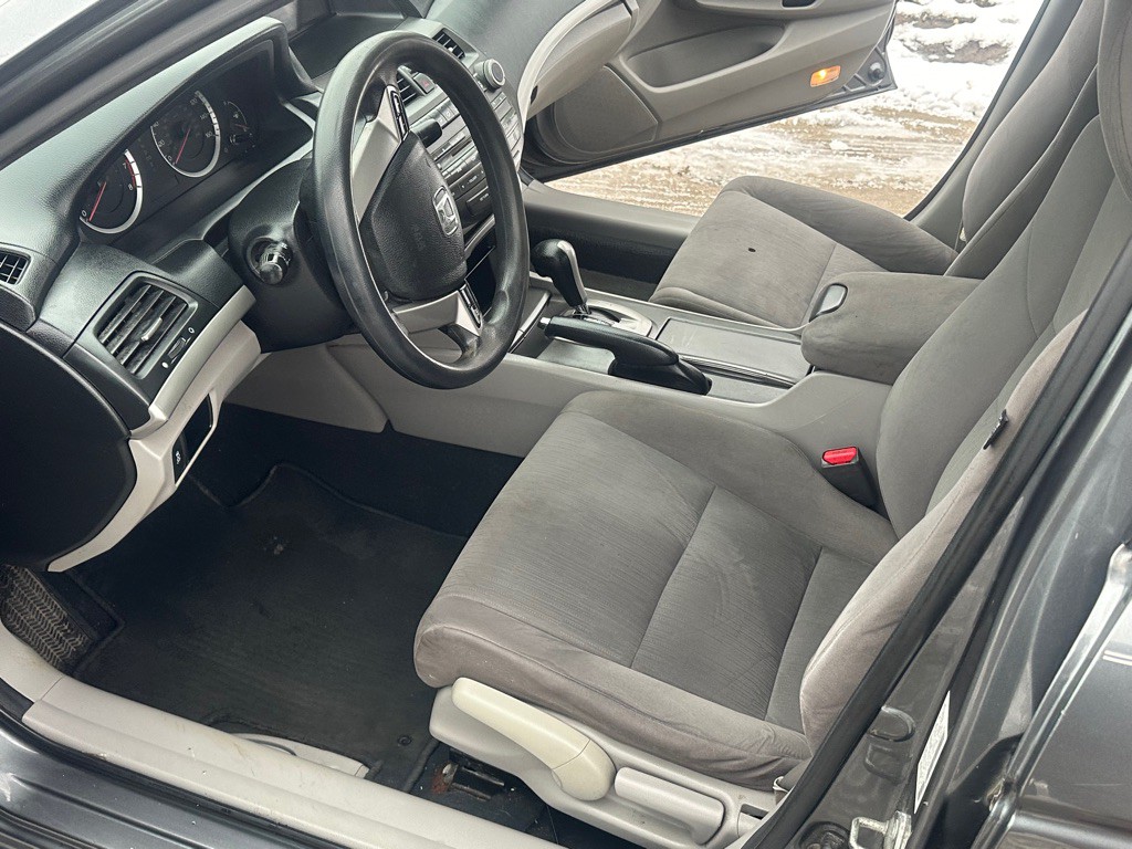 2012 Honda Accord Image 9