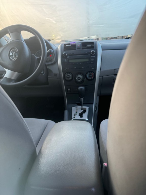 2010 Toyota Corolla Image 13