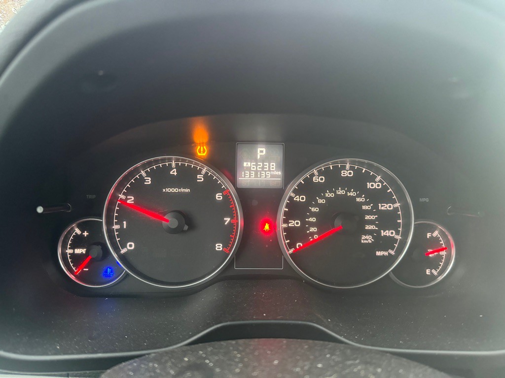 2013 Subaru Legacy Image 14