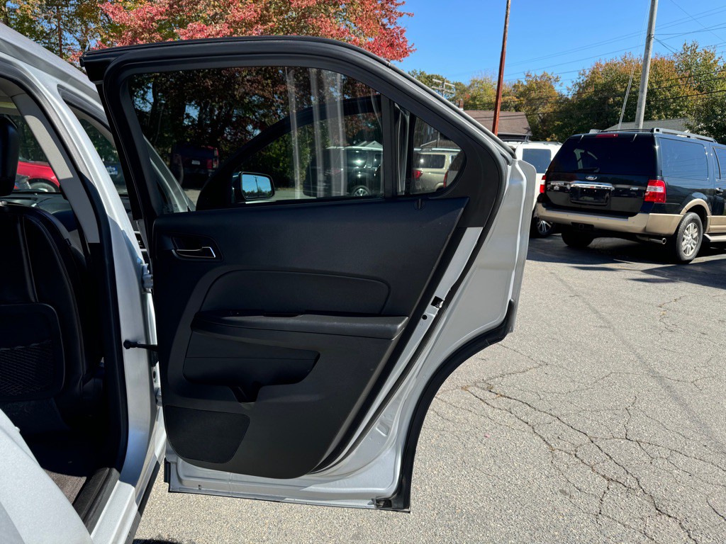 2016 Chevrolet Equinox Image 30