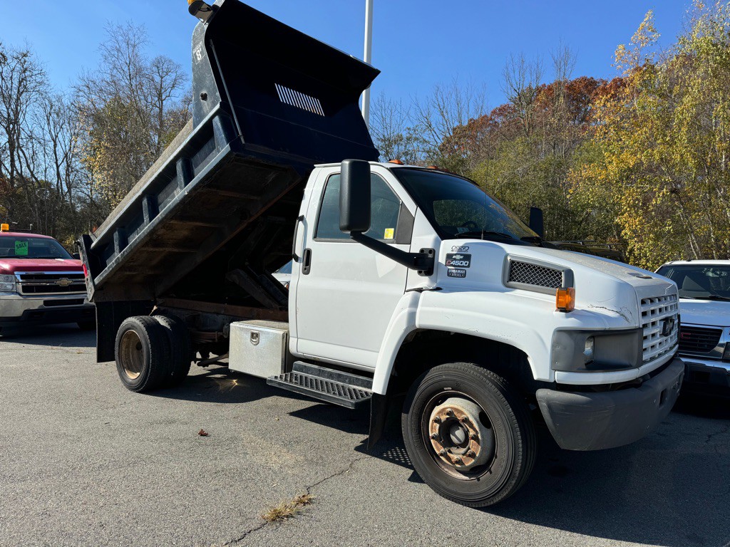 2003 Chevrolet C/K 4500 Image 4
