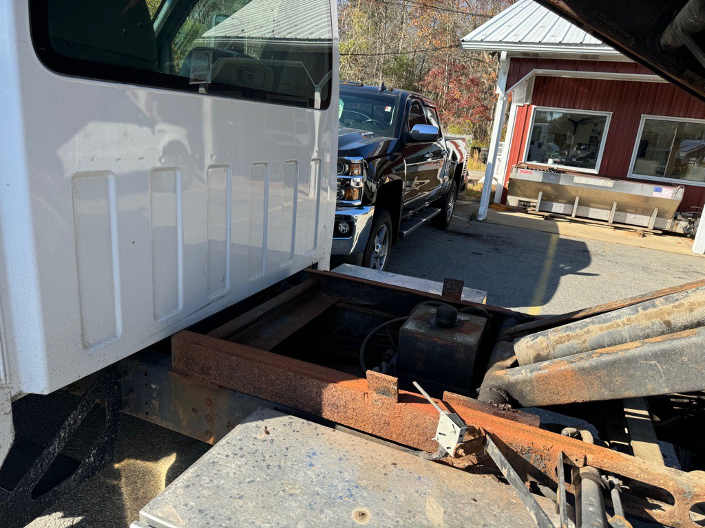 2003 Chevrolet C/K 4500 Image 14