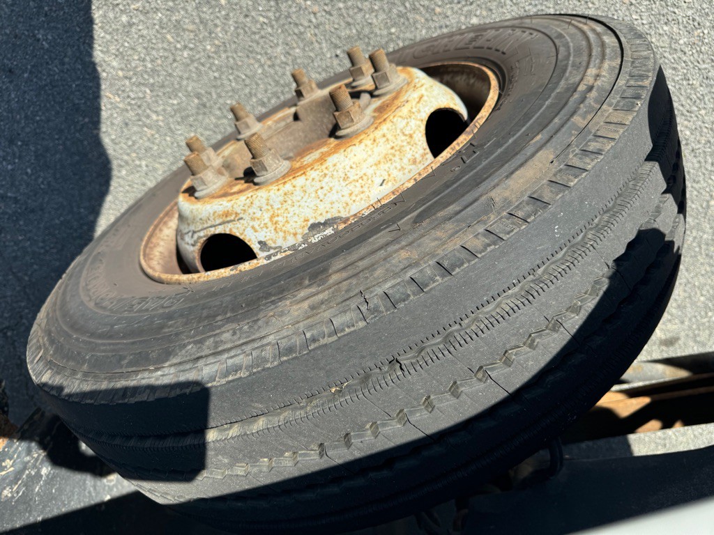 2003 Chevrolet C/K 4500 Image 23